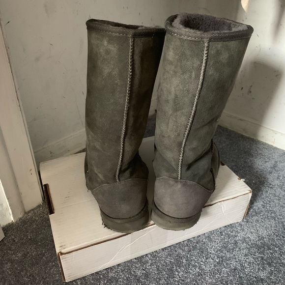 Woman’s boots size 9. Gray - Picture 3 of 7